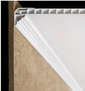 CORNICHE ANGLE PVC BLANC L:4.00M EP:8MM