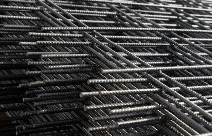 TREILLIS SOUDES 2.20*3.60M*4.5MM P80